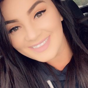 Meet your Posher, Natalia